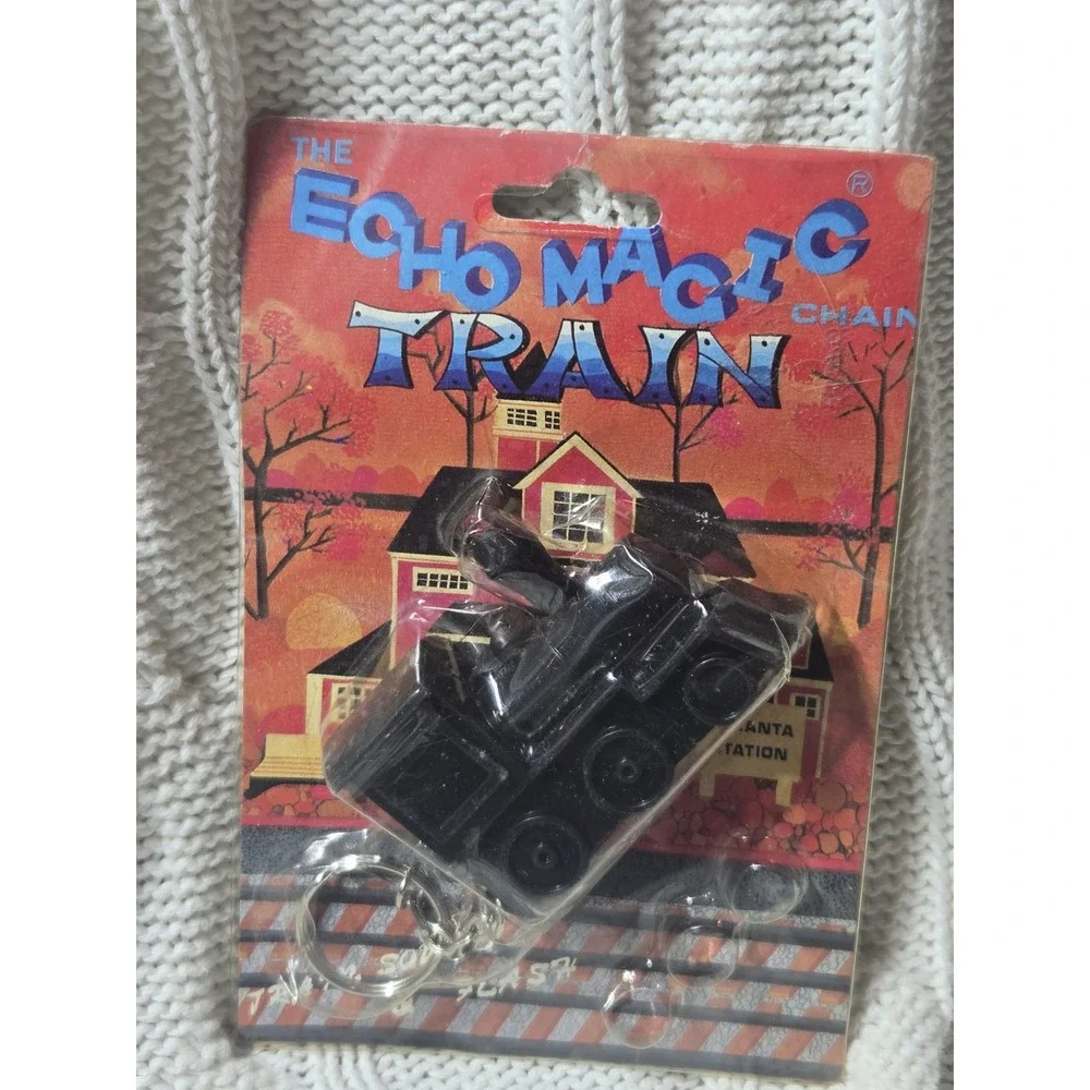 VINTAGE‎ The Echo Magic Train Keychain Locomotive Engine Railroad Lights & Sound